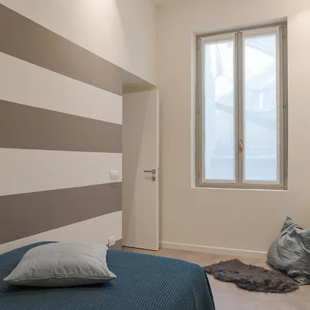 Della Corte - By Myhomeincomo Apartment Como