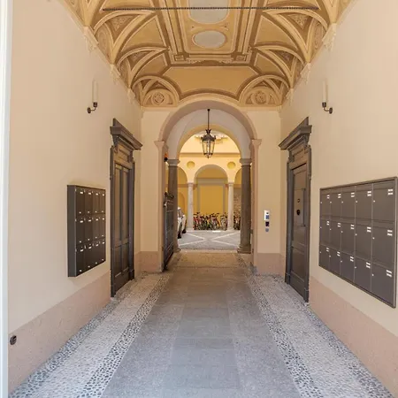 Della Corte - By Myhomeincomo Apartment Como